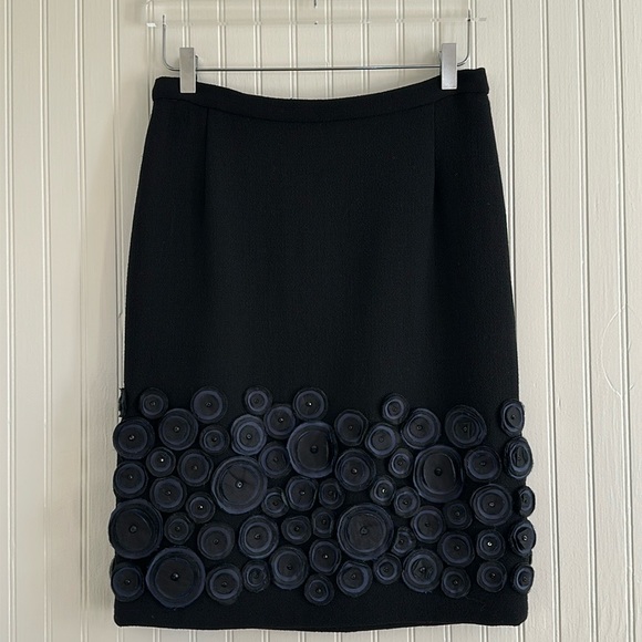 Oscar de la Renta Vintage Wool-Crepe Embellished Pencil Skirt - Picture 1 of 6